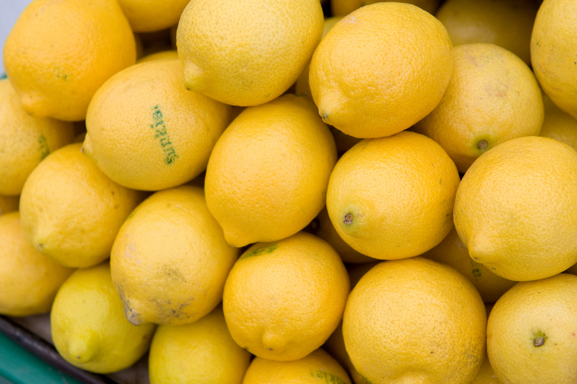 Lemon water online for cancer